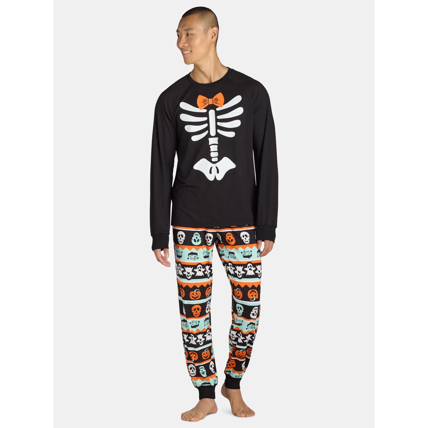 Halloween Men’s Matching Family Pajamas Set from Way to Celebrate, 2-Piece